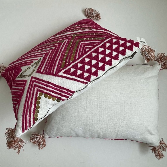 NWT 2 Anthropologie bohemian sequin pattern pillow - Picture 8 of 9
